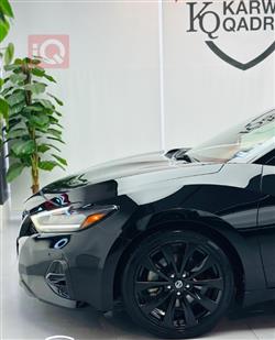 نيسان ماكسيما